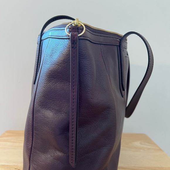 Fossil Sydney Tote in Rum Color - Picture 7 of 13